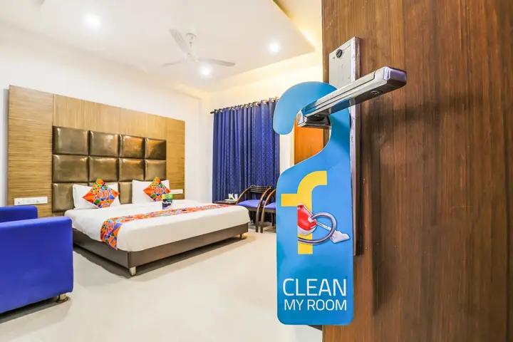 Гуруграм: FabHotel The Residency DLF Galleria