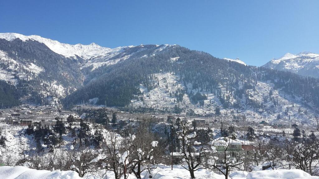 Манали: Antriksh Cottage Manali