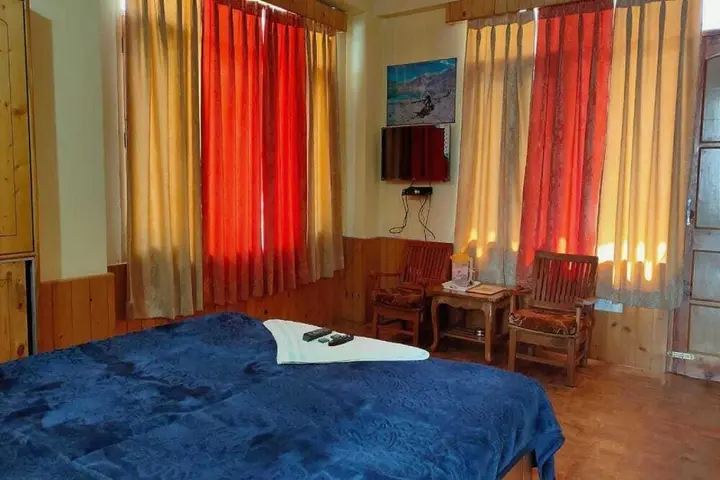 Манали: Antriksh Cottage Manali