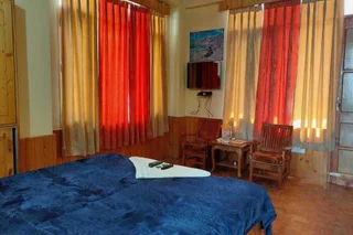 Манали: Antriksh Cottage Manali