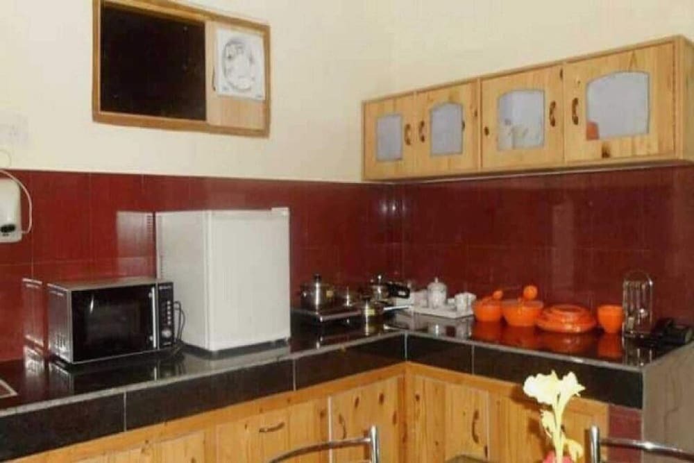 Манали: Antriksh Cottage Manali