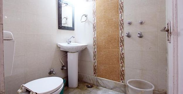 Катра: Hotel KK International