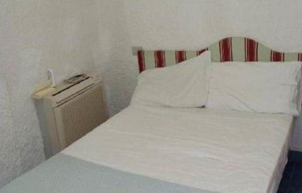 Агра: Hotel Jai Hind & Restaurant