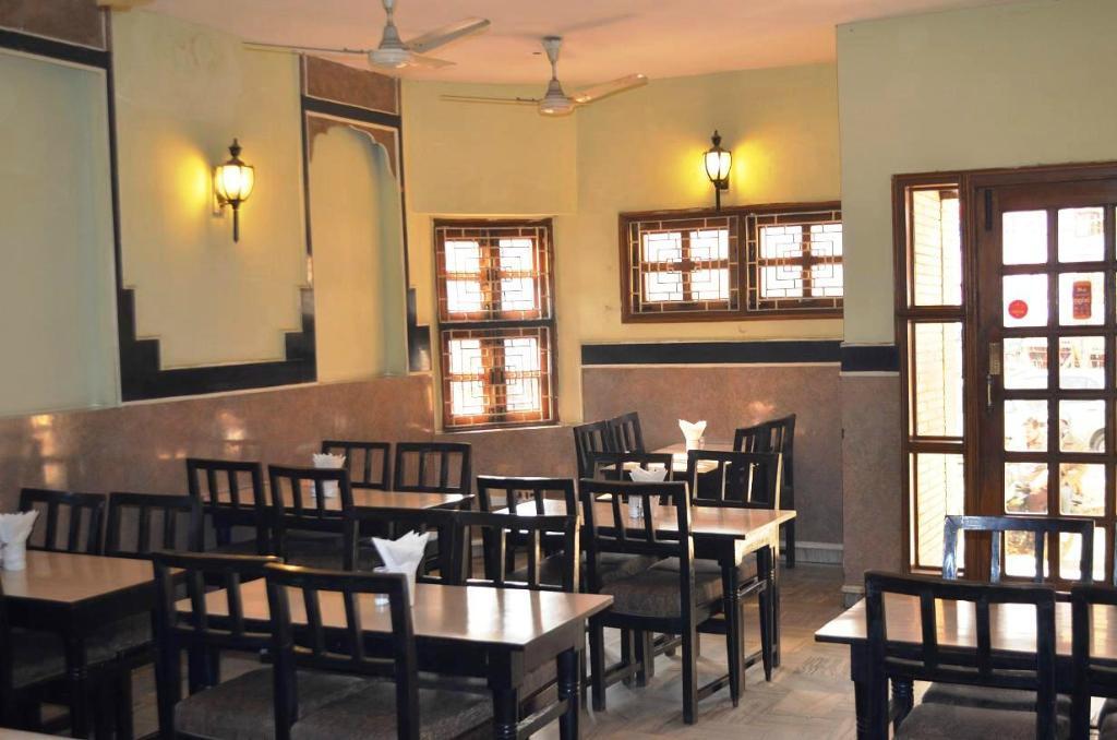 Hotel Jai Hind & Restaurant — фото 5