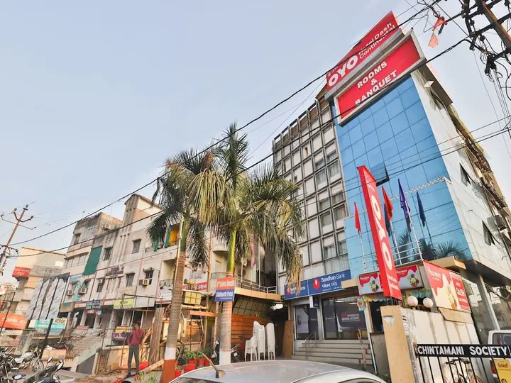 Вадодара: OYO 1635 Hotel Dash Continental
