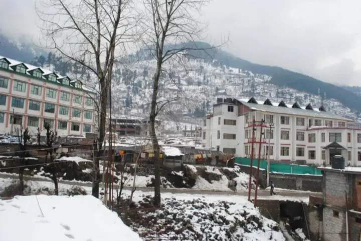 Манали: The Himachal Inn