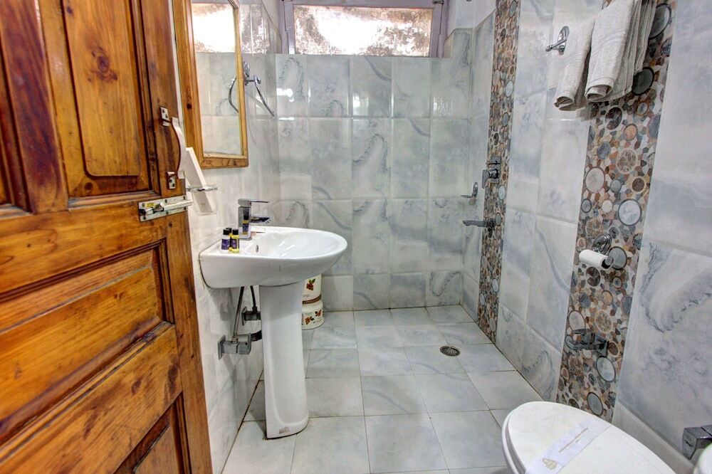Манали: Hotel Hema Holiday Home