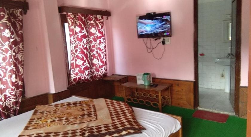 Манали: Hotel Hema Holiday Home