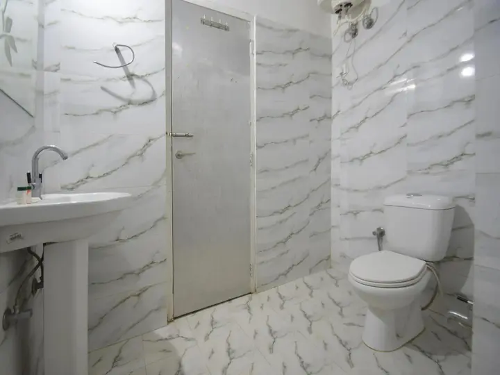Катра: OYO 5239 Hotel Satya Shree