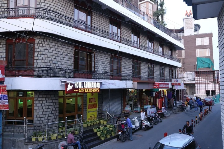 Массури: Hotel Abhinandan
