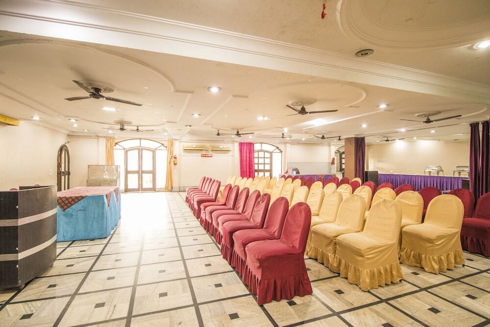 WOW STAYZ2 Hotel Jahanvi Dale — фото 2