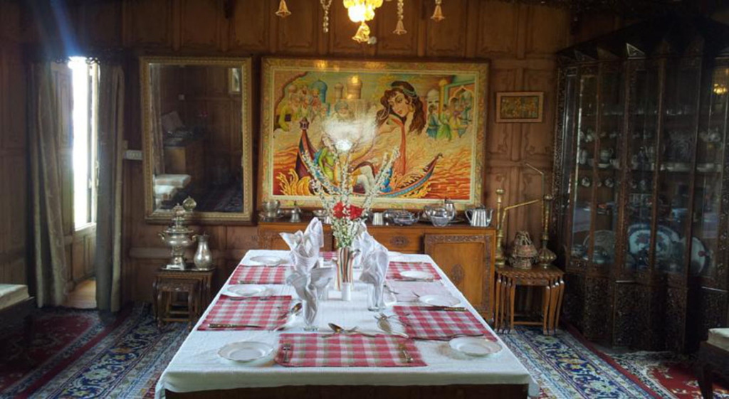 Шринагар: Prince of Kashmir Houseboat