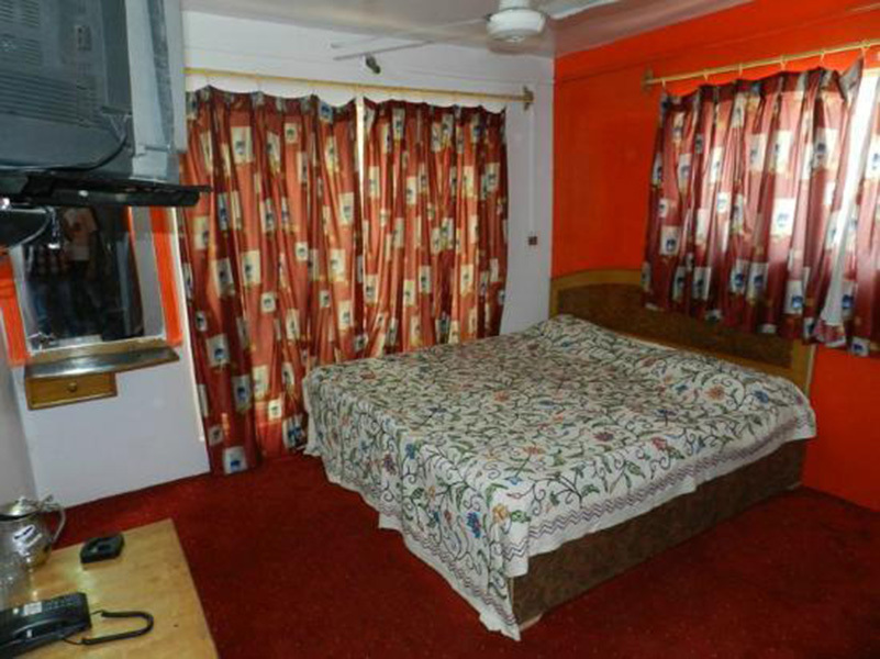 Шринагар: Hotel Al Humzah