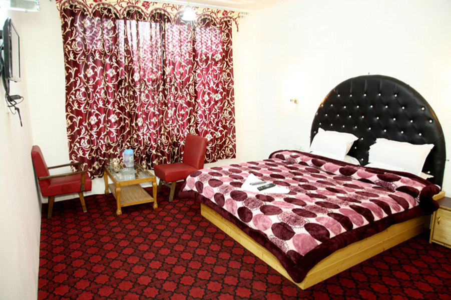 Шринагар: Hotel Al Humzah