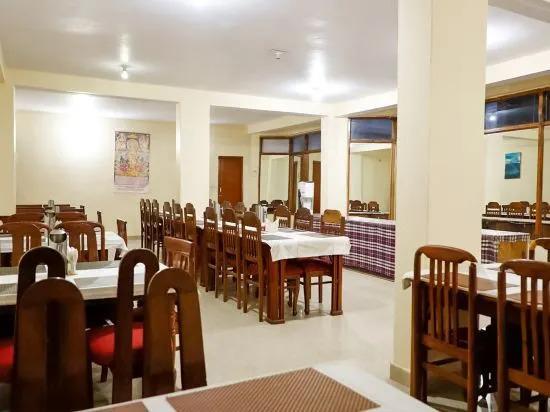 Манали: Hotel Neha Palace