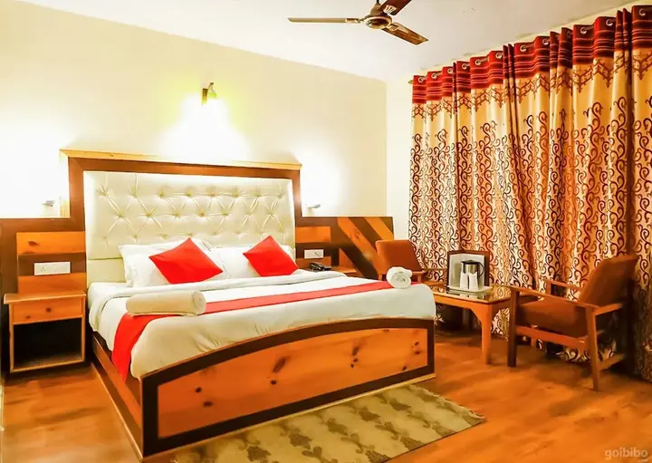 Манали: Hotel Neha Palace