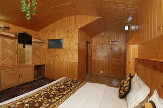 Пахалгам: OYO 9084 Hotel Tourist Palace