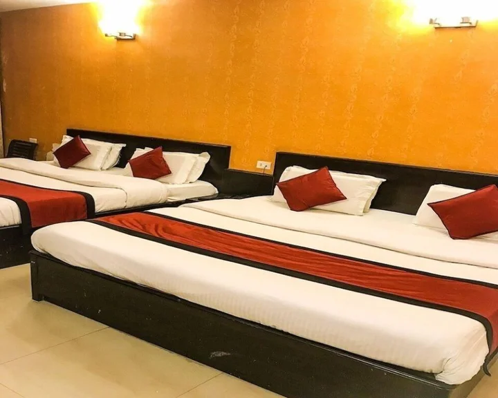 Катра: Hotel Durga Residency
