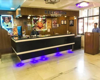 Катра: Hotel Durga Residency