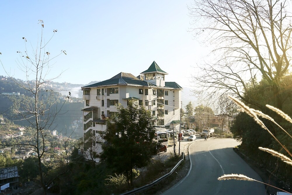 Шимла: Hotel Asia the Dawn Shimla
