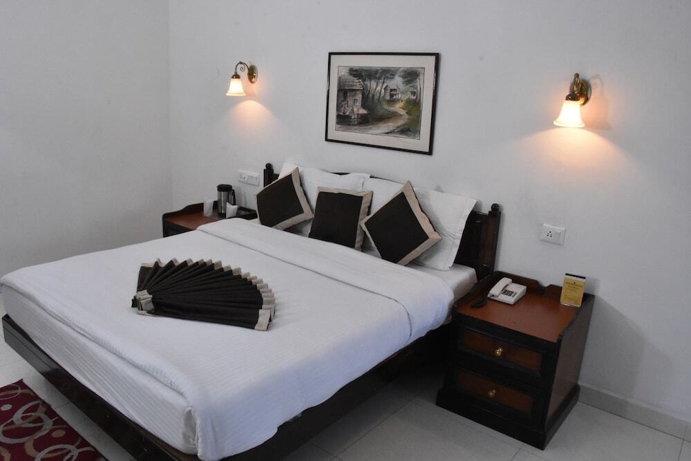 Шимла: Hotel Asia the Dawn Shimla