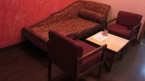 Дехрадун: Hotel Saurab