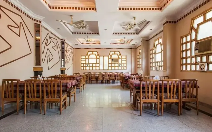 Дехрадун: Hotel Saurab