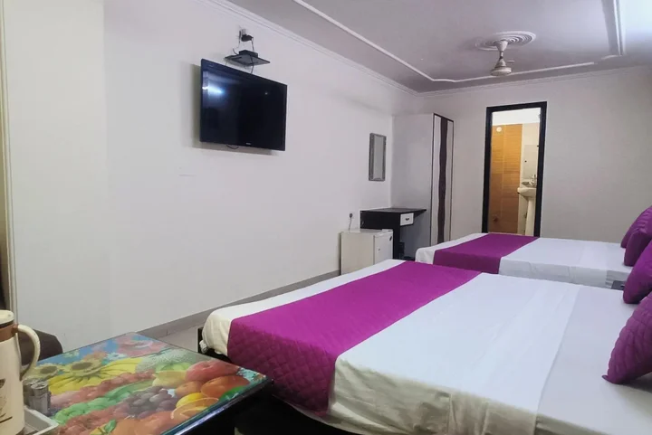 Агра: Hotel Jigyasa Palace By Mayda Hospitality Pvt. Ltd.
