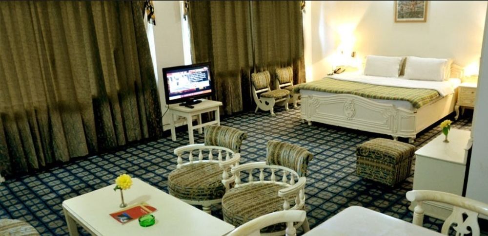 Чамба: Hotel MiniSwiss