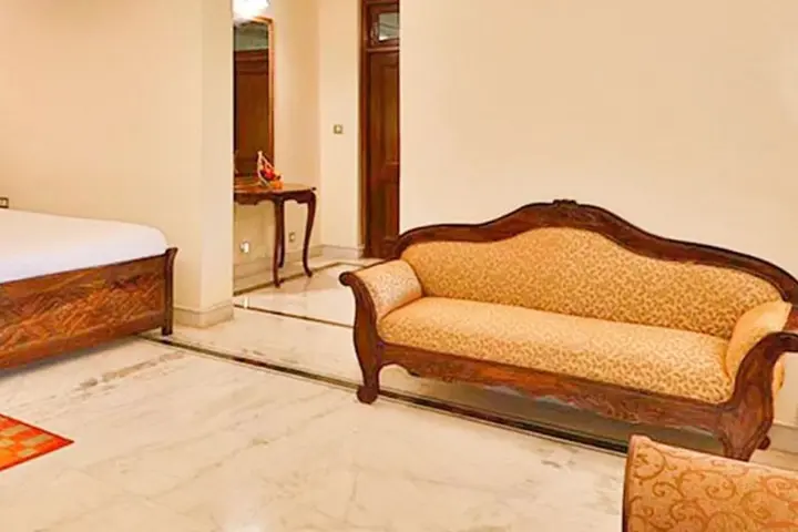 Фатехпур-Сикри: Club Mahindra Bharatpur
