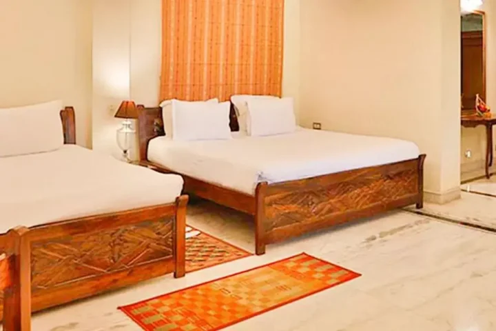 Фатехпур-Сикри: Club Mahindra Bharatpur