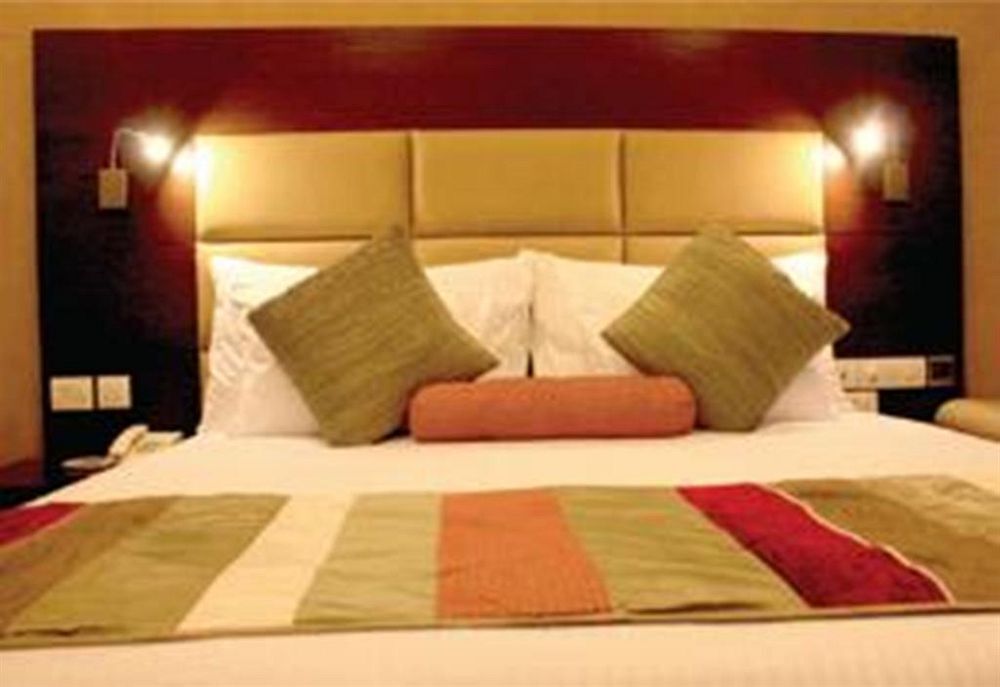 Гуруграм: Corporate Inn