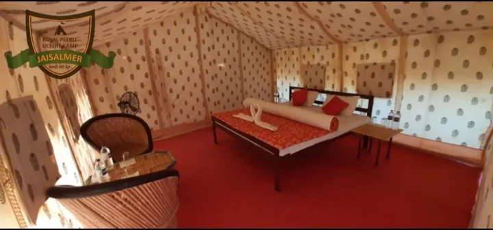 Khiyansaria: Royal Desert Safari Resort and Camp