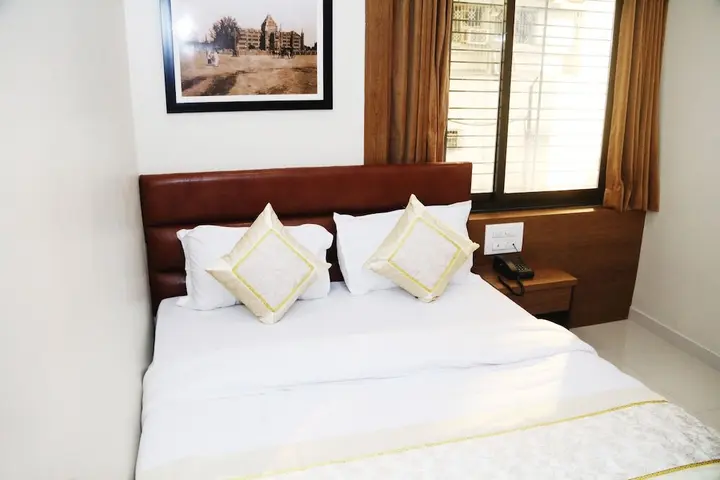 Мумбаи: Deluxe Inn