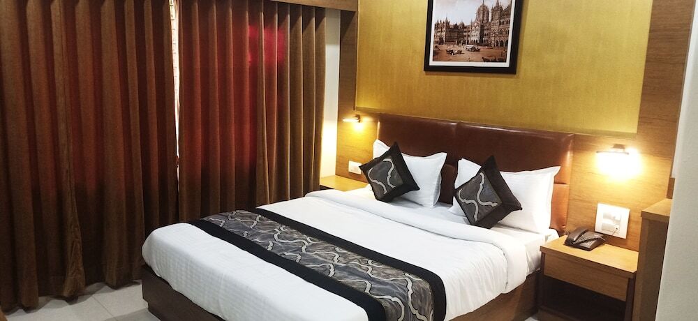 Мумбаи: Deluxe Inn