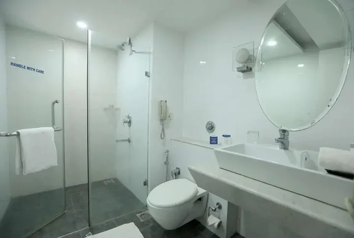 Бангалор: S Hotel