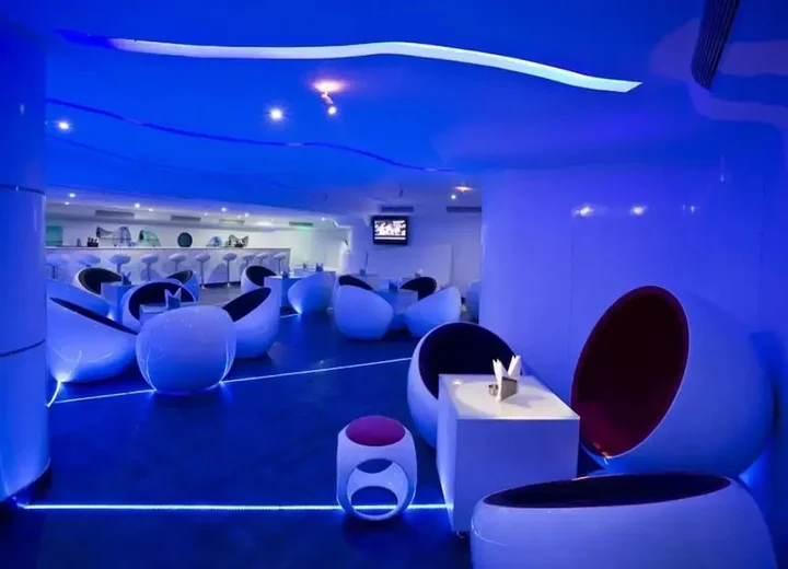 Бангалор: S Hotel