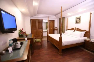 Бангалор: S Hotel