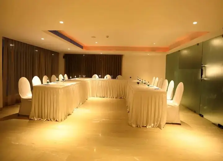 Бангалор: S Hotel