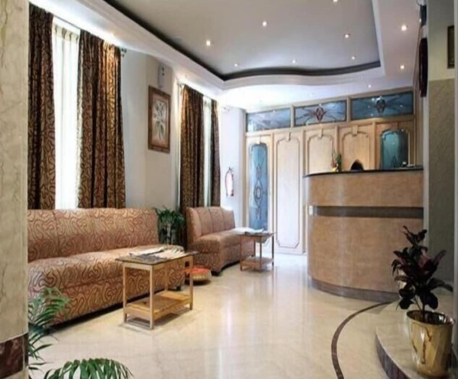 Бангалор: Cross Roads Inn