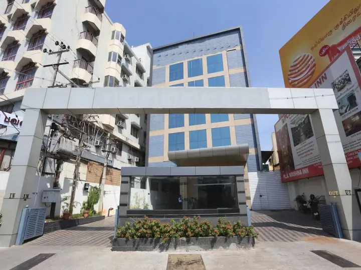 Тирруччираппалли: OYO Premium Trichy Railway Station