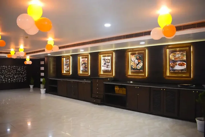 Лакхнау: Saubhagya Inn