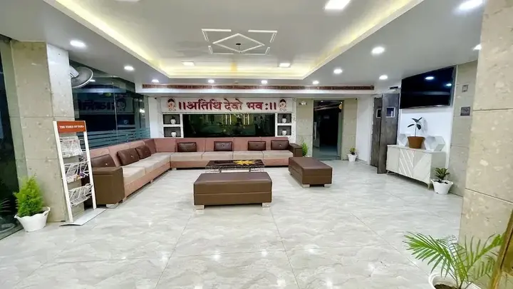 Лакхнау: Saubhagya Inn