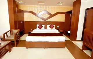 Лакхнау: Saubhagya Inn
