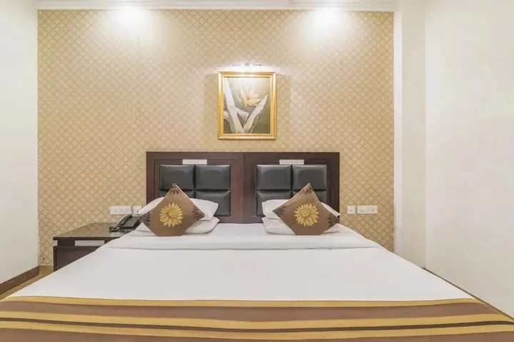 Гуруграм: Royal Residence