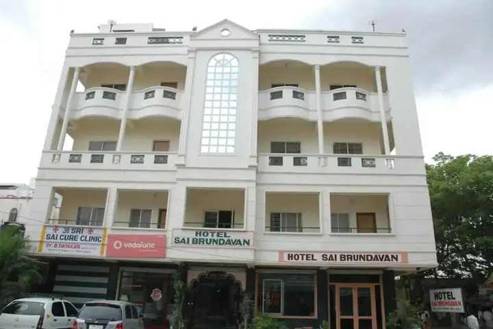 Путтапартхи: Hotel Sai Brundavan