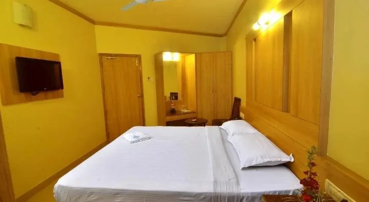 Коимбатур: Hotel A P