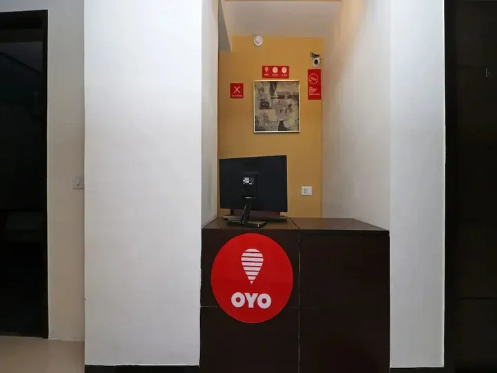 Колката: OYO 1187 Hotel Swiss Suites