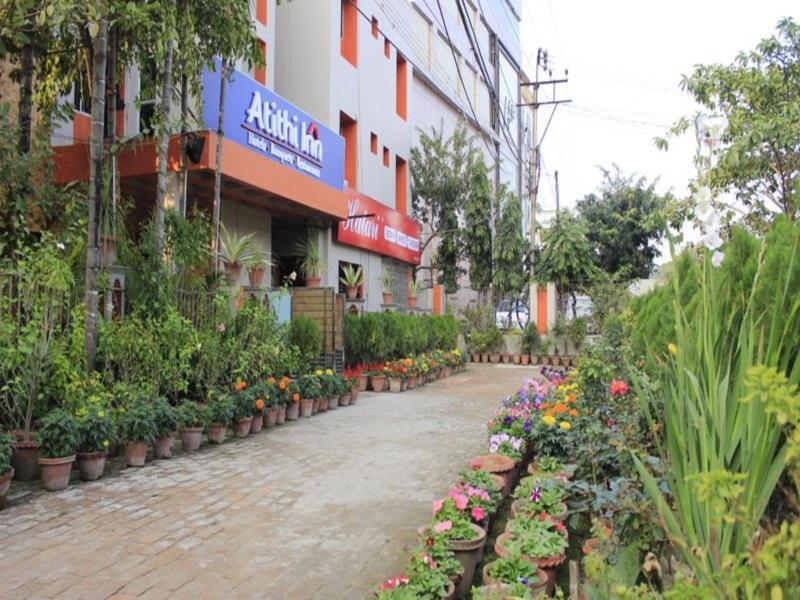 Колката: Atithi Inn