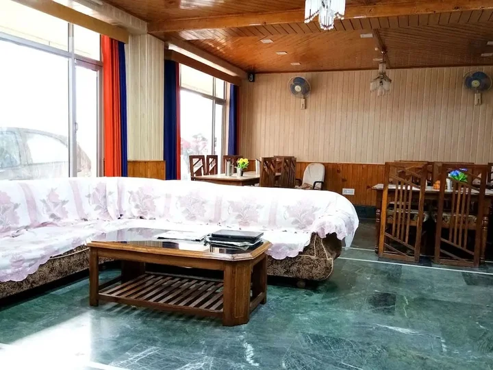 Дармсала: Hotel High Land Bhagsu by OYO Rooms